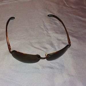 EUC * SLEEK & SEXY BLACK/GREY METAL SUNGLASSES 😍